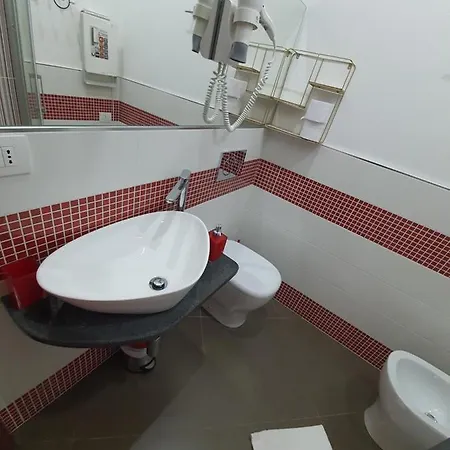 Ari 4* La Spezia