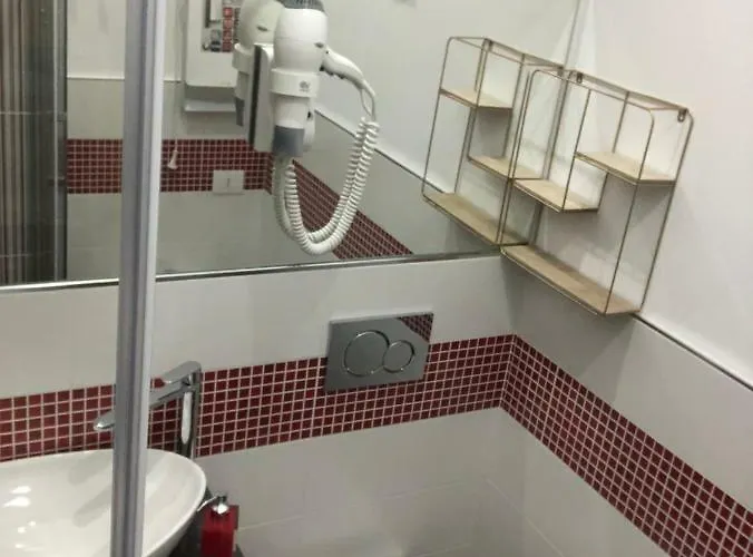 Ari Pensjonat La Spezia